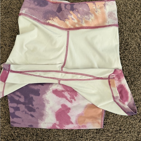 Nike Purple and White Dri-FIT Tank And Bike Short Set - Picture 5 of 6